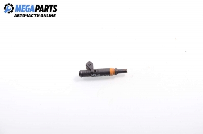 Gasoline fuel injector for BMW 7 (E65) 4.5, 333 hp automatic, 2002